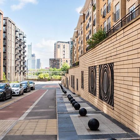 Stylish 2 Bed Manchester Flat Bagian luar foto