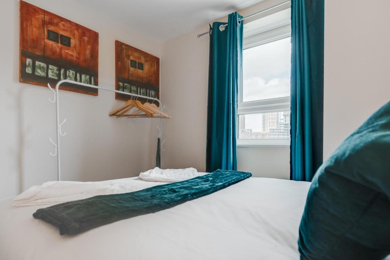 Stylish 2 Bed Manchester Flat Bagian luar foto